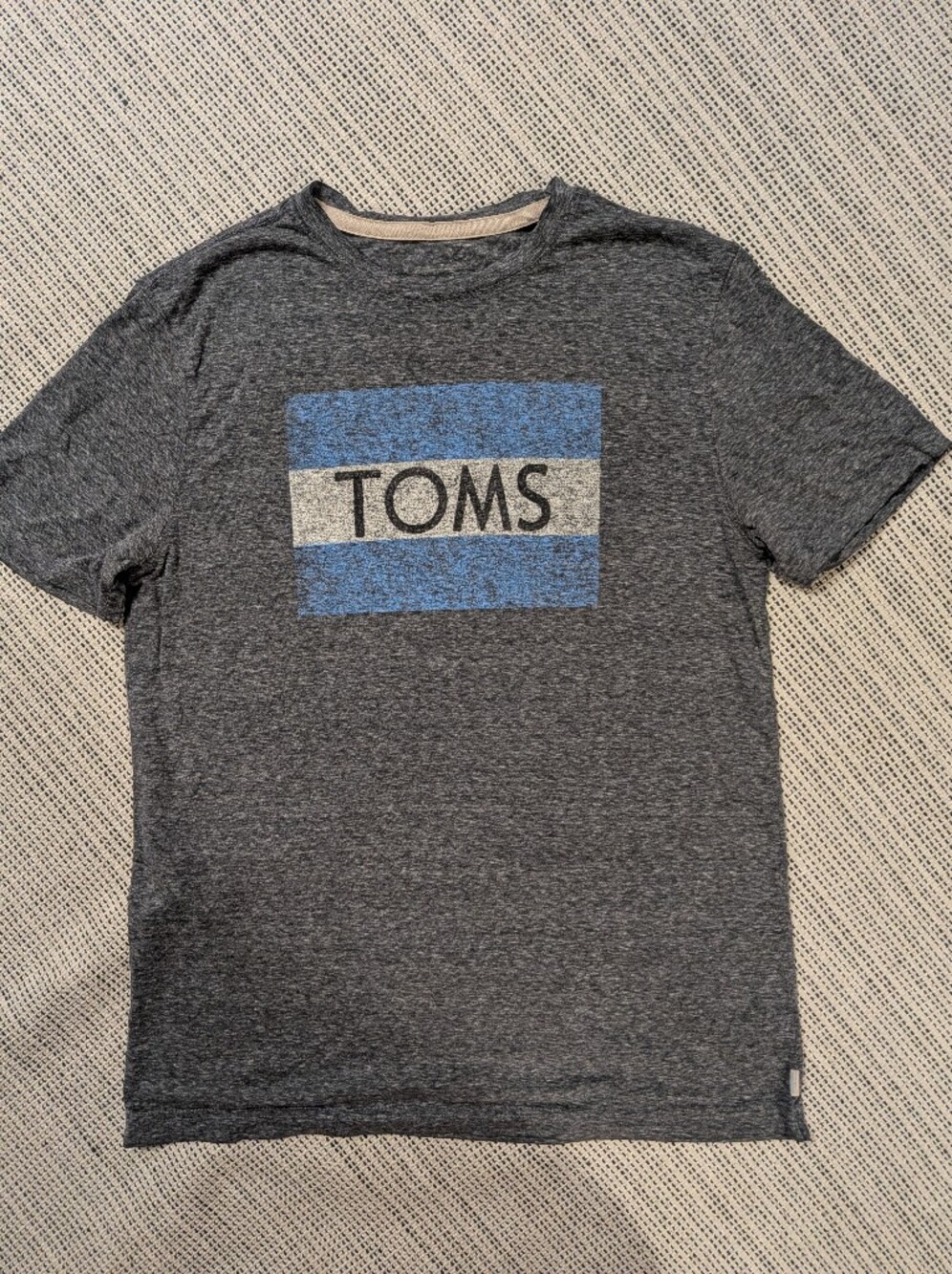 TOMS Men's Heather Gray Graphic Shirt with Blue Accent